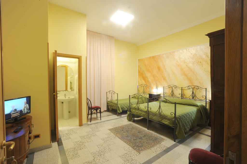 Albergo Bellavista Latina Zimmer foto